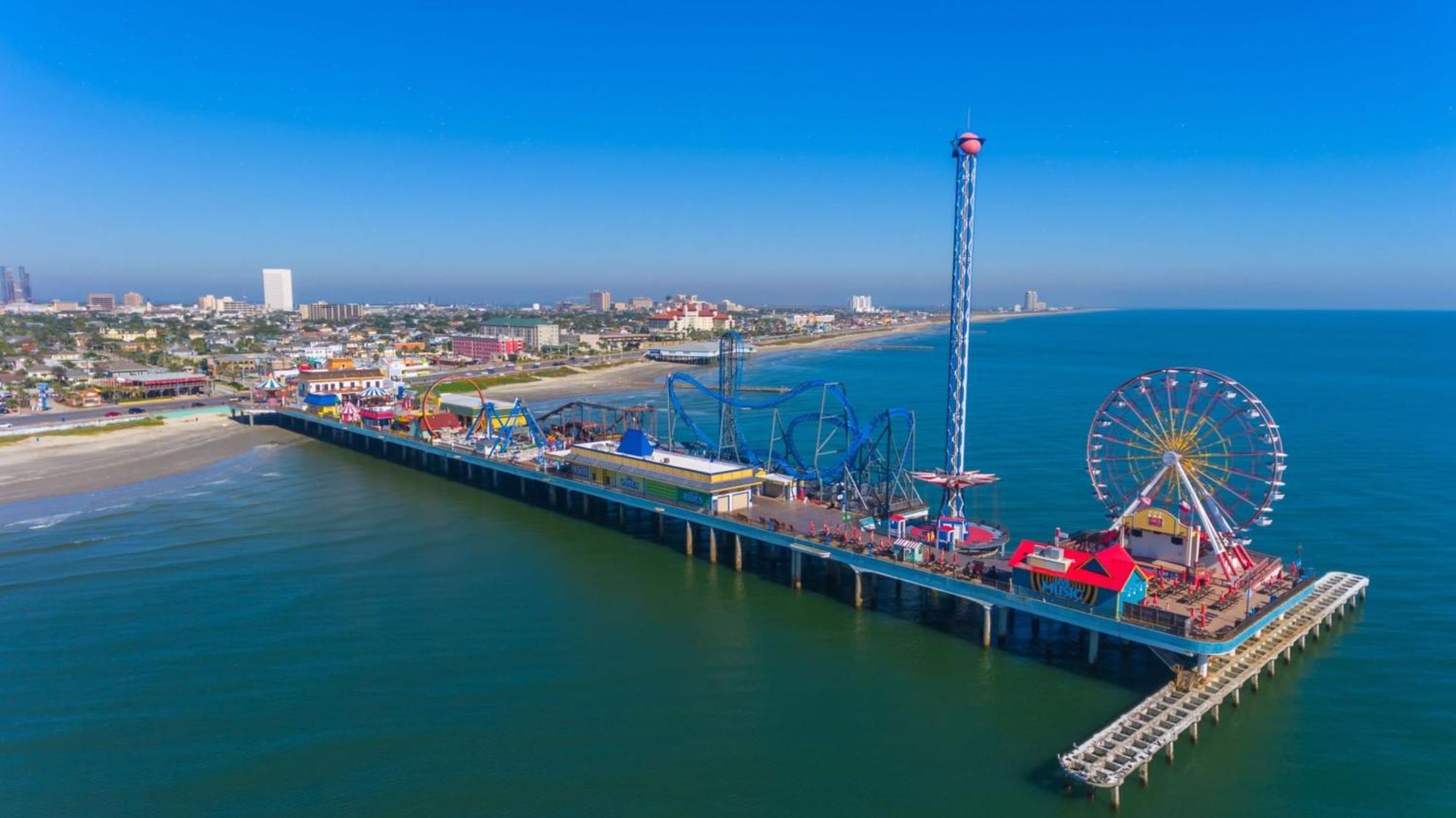 Resort - On The By Ihg Galveston