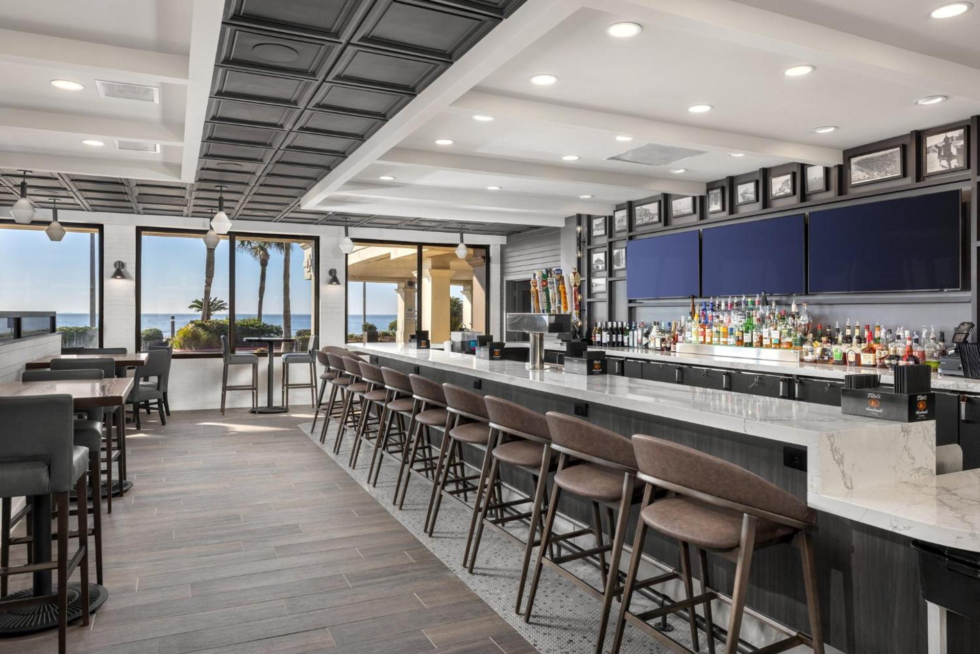 - On The By Ihg 3* Galveston
