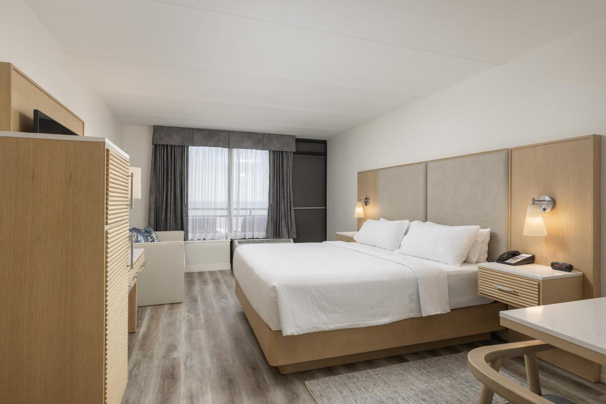 Resort - On The By Ihg 3*